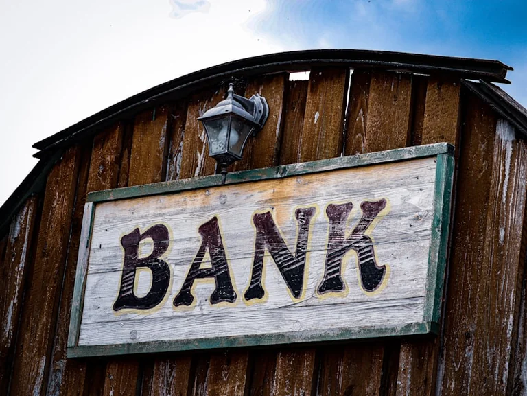 31 August bank holiday may bring early benefit payments