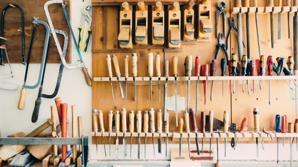 Derby’s Library of Things opens Thursdays for tool loans