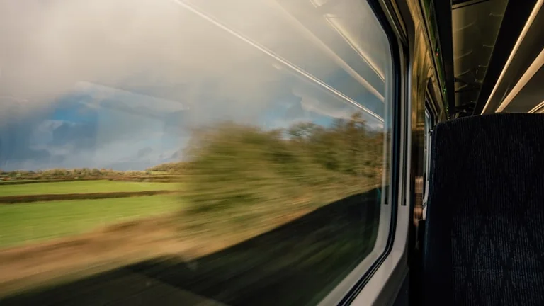 Dreaming About Missing a Train: What It Reveals About Your Pace