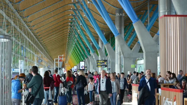 Spain passport checks for UK bank holiday travel