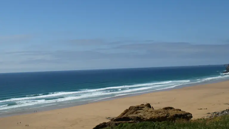 UK Coast 22–23 August: Weather, Rail and Safety Checks