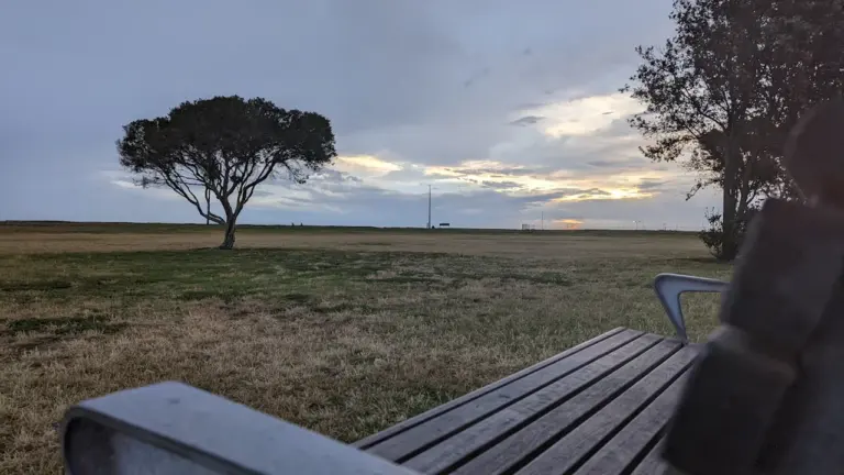 UK Sunday Evening Picnic: Rain, Sunset and Food Safety