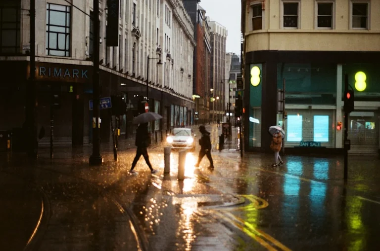 UK weather warnings today: check rain, wind and thunderstorms