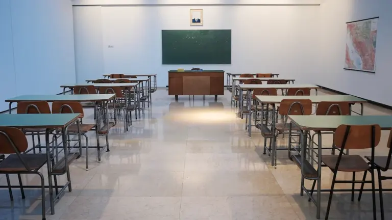 Why Old Classrooms Return in Dreams at New Beginnings