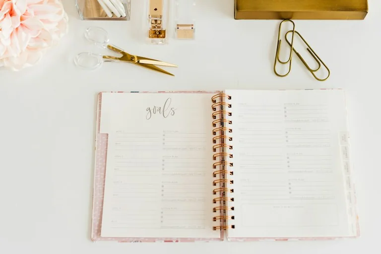 Daily Outlook: Finding Productivity and Balance in Your Routine