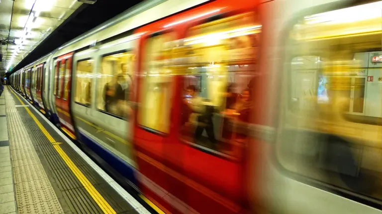 TfL Underground Staff Ballot: What London Commuters Should Watch