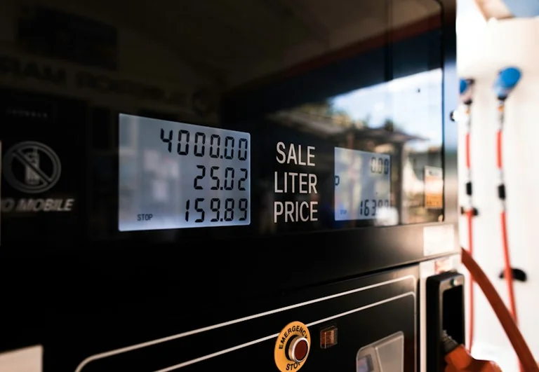 UK petrol costs: calculate your journey before choosing a route