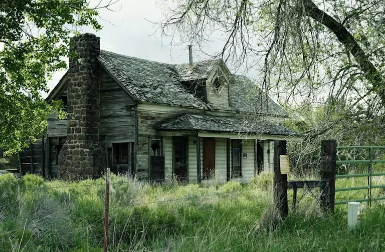 Why Old Homes Return in Dreams