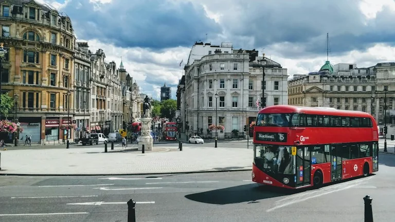 How to Calculate the Full Cost of a UK Commute