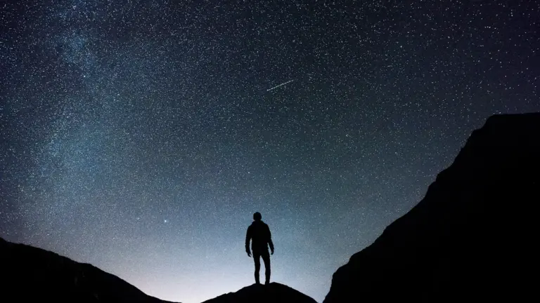 Saturday horoscope for 3 October: A slower evening for every sign